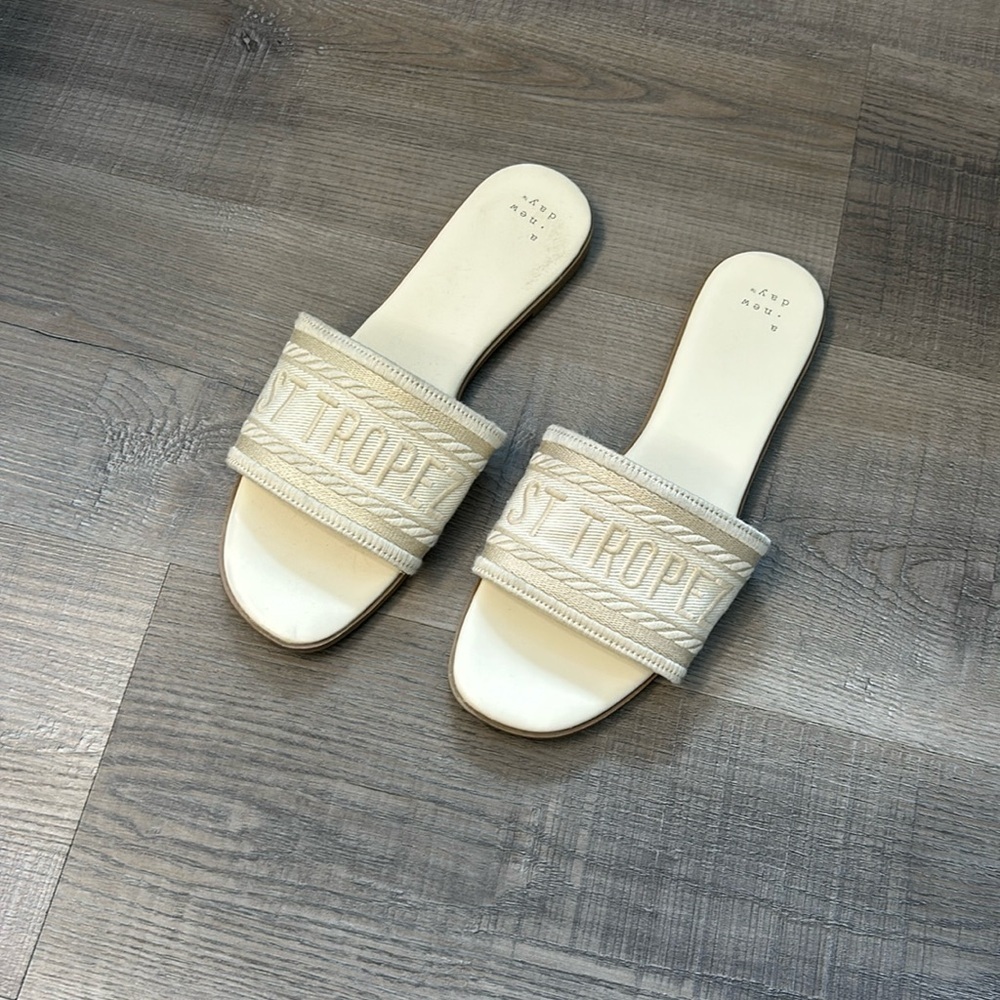 A new day st tropez sandals
